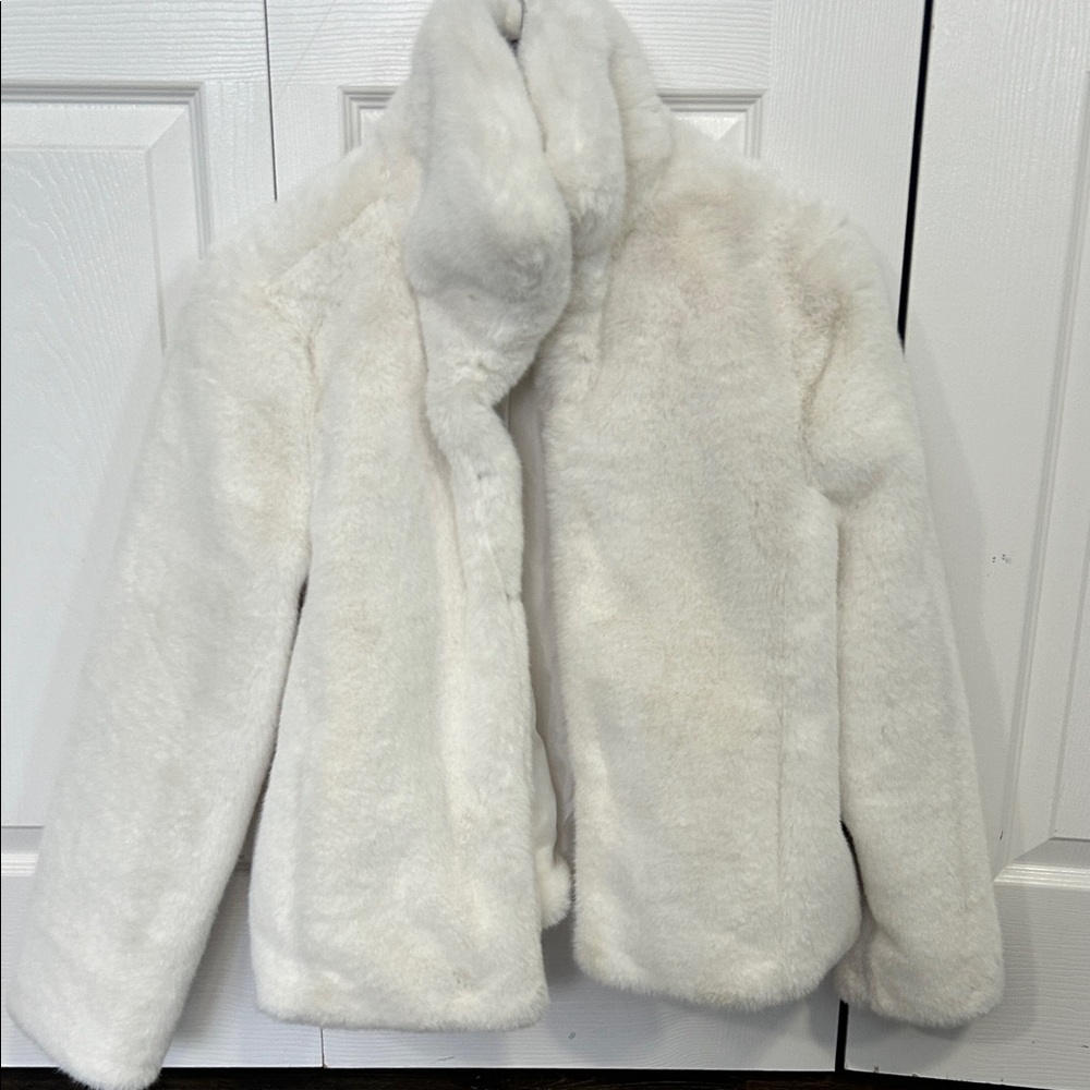 INC International Concepts White Teddy Jacket